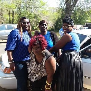 Meet your Posher, Sharika